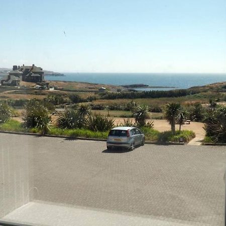 Plas Darien-3 Bed Apt- Sea Views - Sleeps 5 Trearddur Eksteriør billede