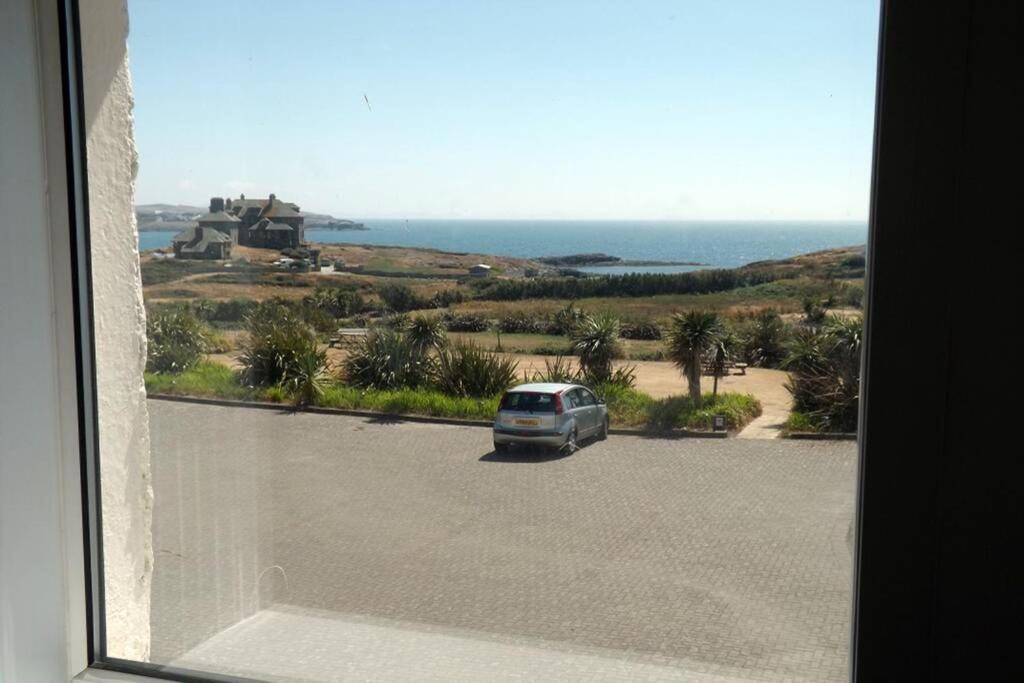 Plas Darien-3 Bed Apt- Sea Views - Sleeps 5 Trearddur Eksteriør billede